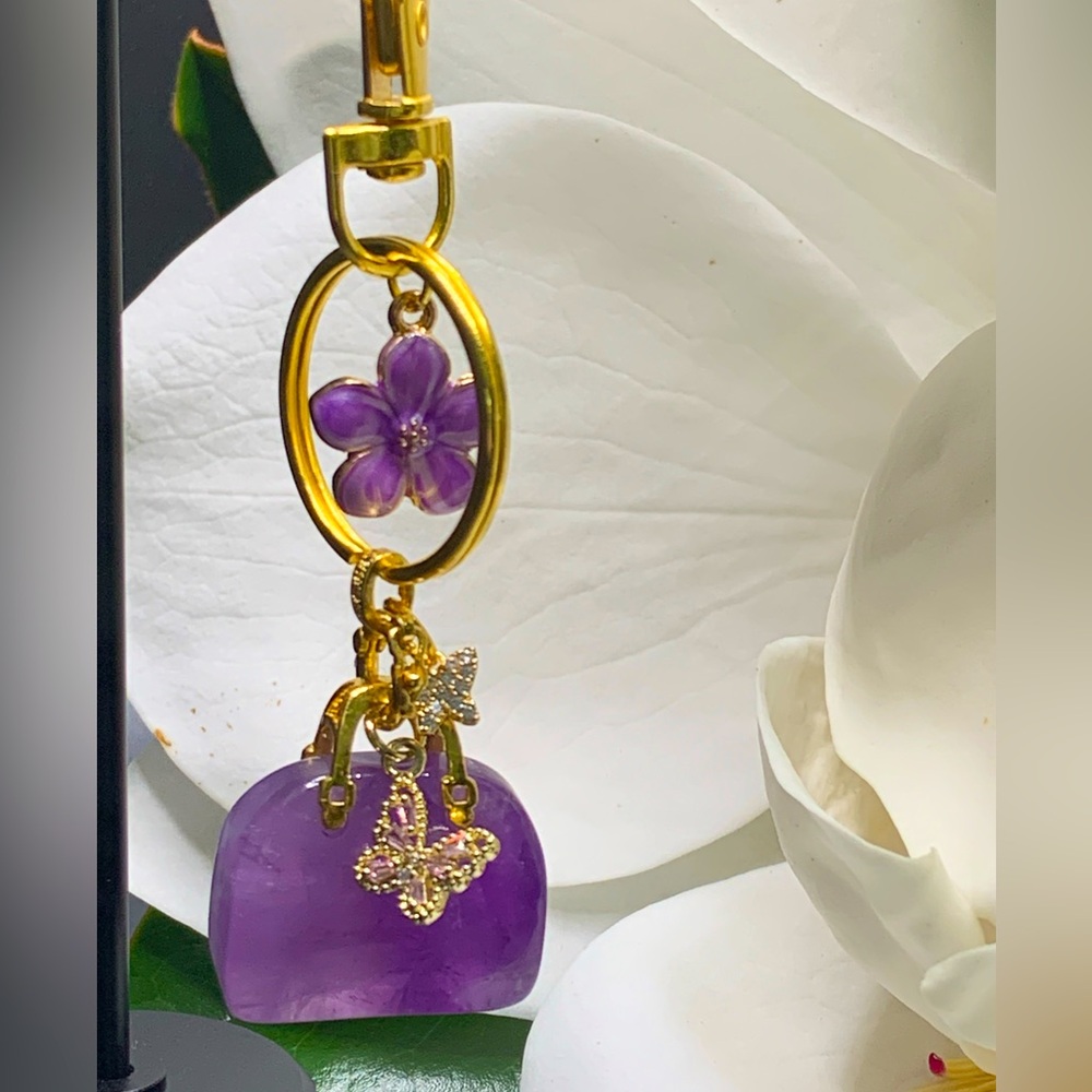 HANDMADE Natural Stone AMETHYST Keychain